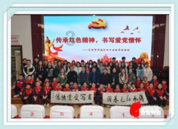 广元丨黄蜡石，光泽温润，质地细腻，让人一见倾心